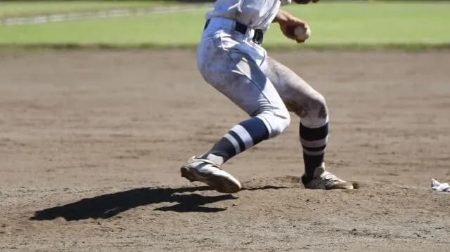 投手ってストライク入らない悪い日は球速抑えて投げようとか思わないんか?