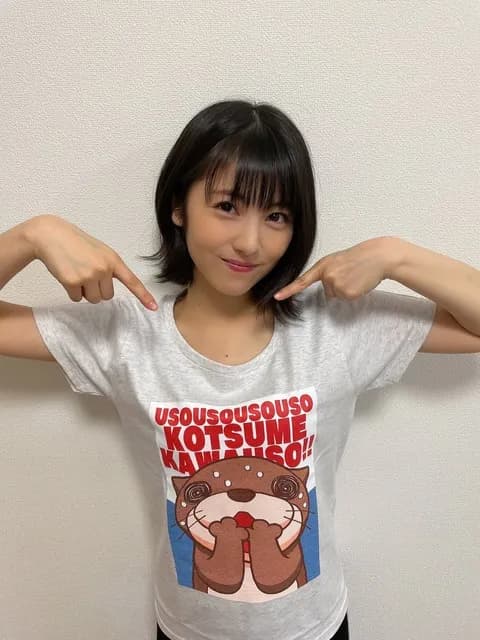 浜辺美波ちゃんの可愛い画像を貼りますがいかがでしょうか