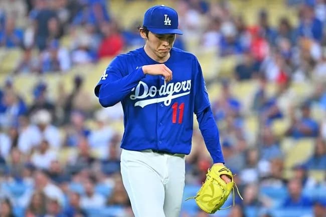 ロバーツ「佐々木は山本に比べ2、3年成長が遅れている」地元紙「2028年まで我慢するんか?」