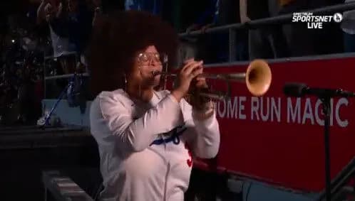 ディアス、『Narco』生演奏で登場!!→めちゃくちゃ音を外すwwwwwwww