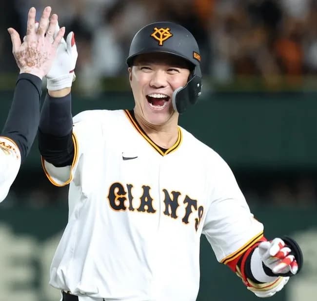 【悲報】坂本勇人 打率.111 OPS.311👈これ