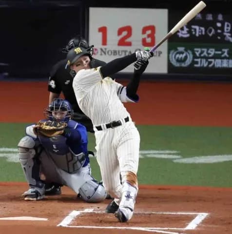 【阪神】森下翔太、初対戦「苦にしていない」新助っ人2人から本塁打と右前打「積極的にいった」