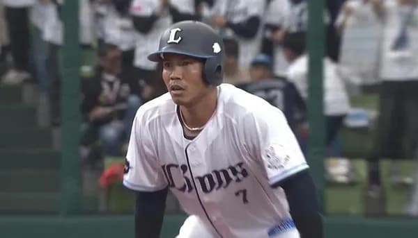 西武・桑原将志、移籍後初打点が先制タイムリー!