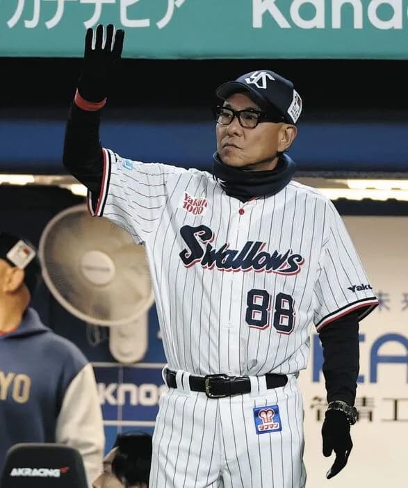 【ヤクルト】1点を追う3回無死一塁でも8番投手・吉村にバントさせず…池山監督が語った確固たる信念