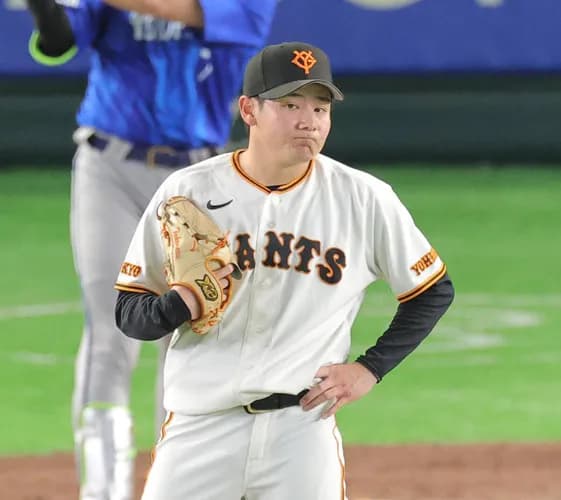 巨人ドラ1竹丸、プロ野球68年ぶり新人開幕投手2戦2勝ならず 5回3失点 まさかのキャベッジ落球から追加点献上