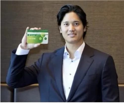 【画像】大谷翔平さん、ゆうちょ銀行のブランドアンバサダーに就任してしまうwwwwwwwwww