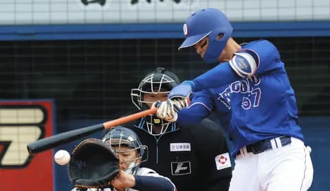 【祝】中日ルーキー花田旭、プロ昇格即スタメンで初安打!!!