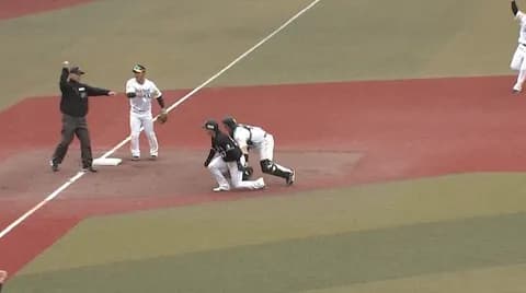 ロッテ・サブロー監督「作戦としては間違っていなかった。ちゃんと出来なかった」9回にセーフティースクイズも併殺で試合終了