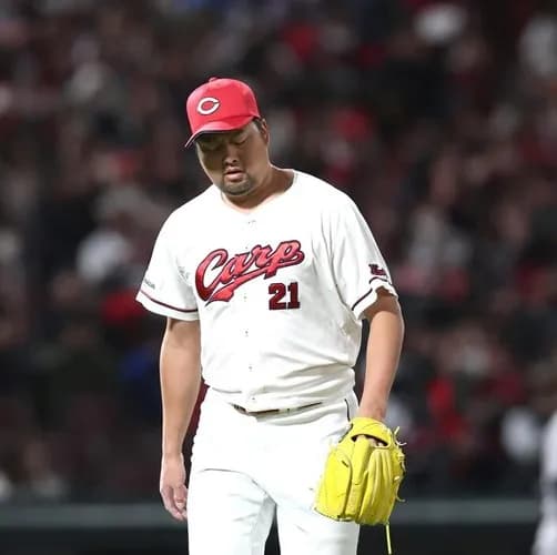 【悲報】広島カープ守護神中崎さん、1点差から登板してわずか2球で逆転ホームランされる