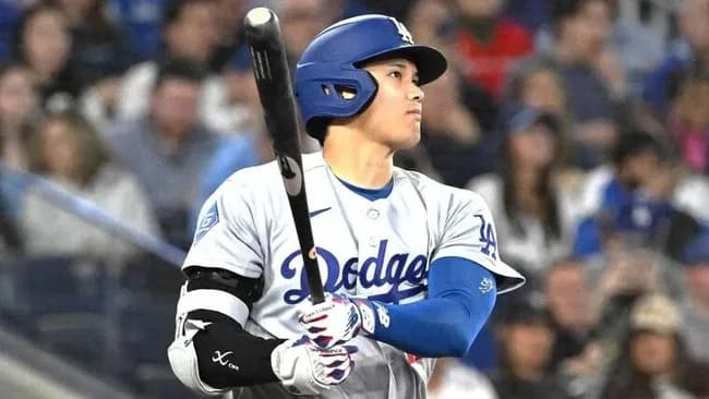 大谷翔平 .267 3本 8打点 OPS.896 1勝0敗 12.0回 防御率0.00 8奪三振 WHIP0.75