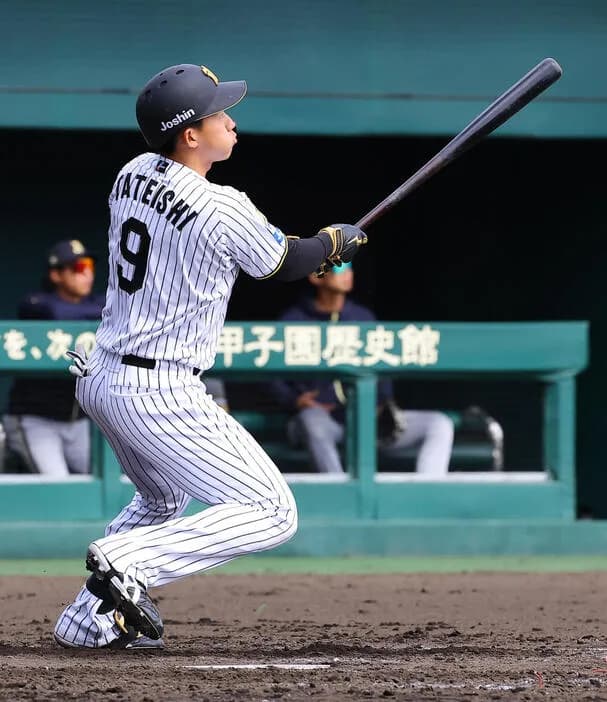 阪神立石、フリー打撃で特大バックスクリーン弾含む12発wwwwwwwwwwwwwwwwwwwwwwwwwwwwwwww