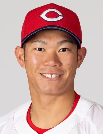 【悲報】広島・坂倉(27)、紆余曲折あって結局『打てない守備難のキャッチャー』に落ち着く