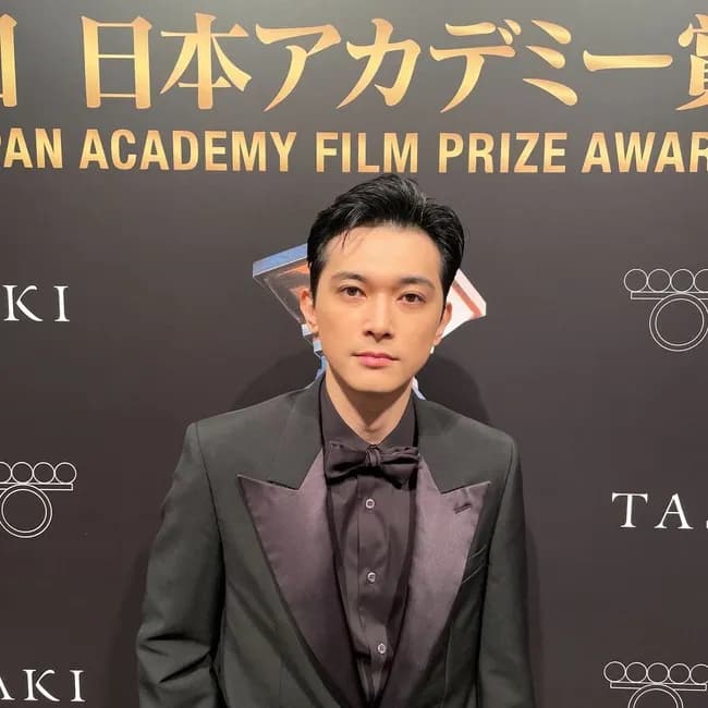 【悲報】吉沢亮、ちょっと逝く