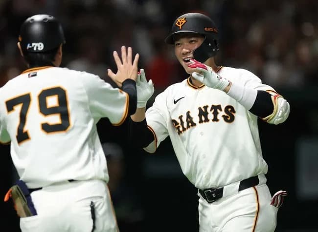 巨人・阿部監督 坂本の今季1号に「久しぶりにあんな生きた打球を見た。まだまだ大丈夫」