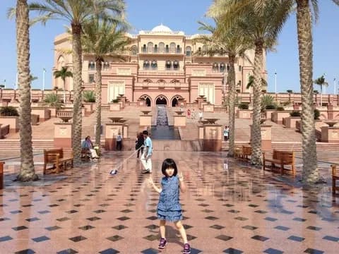 (ヽ´ん`)「ドバイの金持ちは一生欲に溺れて無為に過ごすだけで悟りとは最も無縁な存在。逆に可哀想」