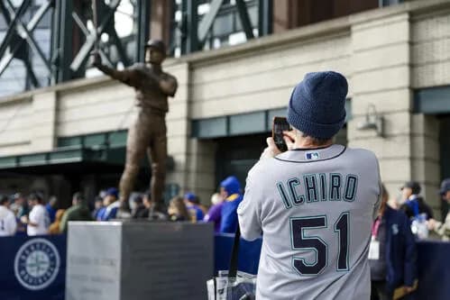 【悲報】イチローさん、最大級の屈辱を味わう