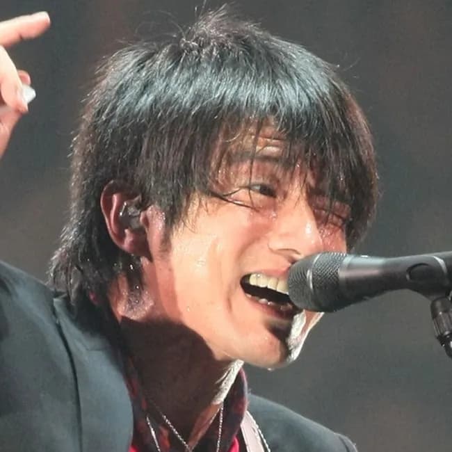 【悲報】ミスチル桜井「女性タレントがガールズトークしてるTV番組イラッとする」←炎上