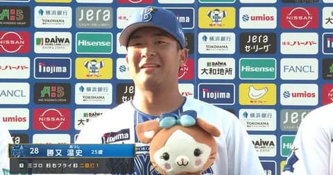 【DeNA】苦節8年、勝又温史がプロ初タイムリー&初のお立ち台! 投手から野手転向、育成を経て掴んだ「報われた瞬間」