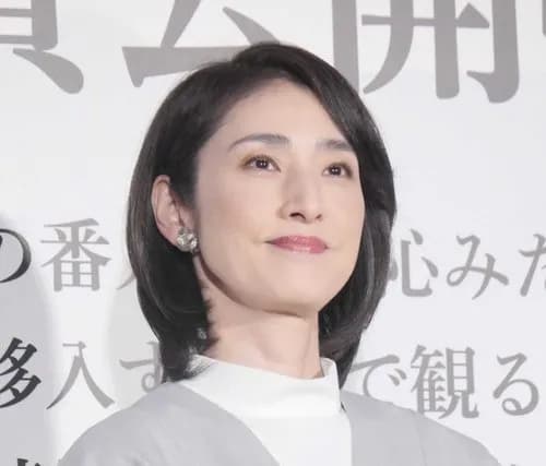 【悲報】天海祐希さん(58)、白髪を隠さずテレビに出演した結果wwwwwwwwww