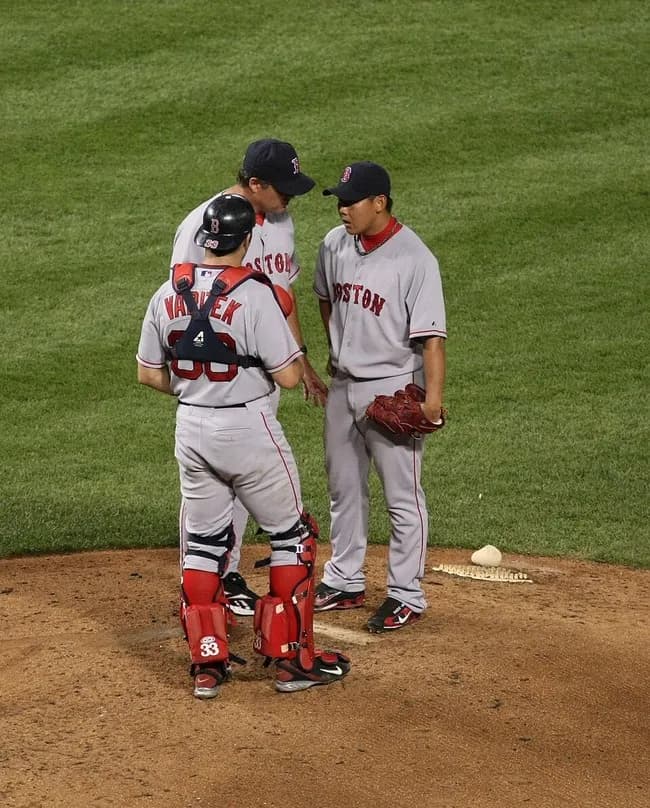松坂(08年に18勝)「メジャーで最高何勝した?」大谷「15勝です」今永「15勝です」