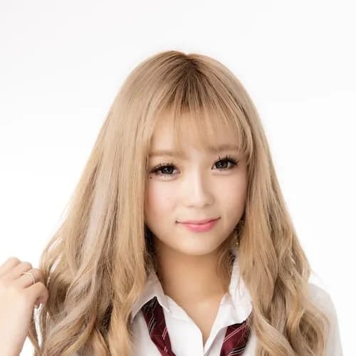 【悲報】17歳で出産したギャルモデルさん、小1の娘を母親に預けて別居していることを告白した結果wwwwwwwwww