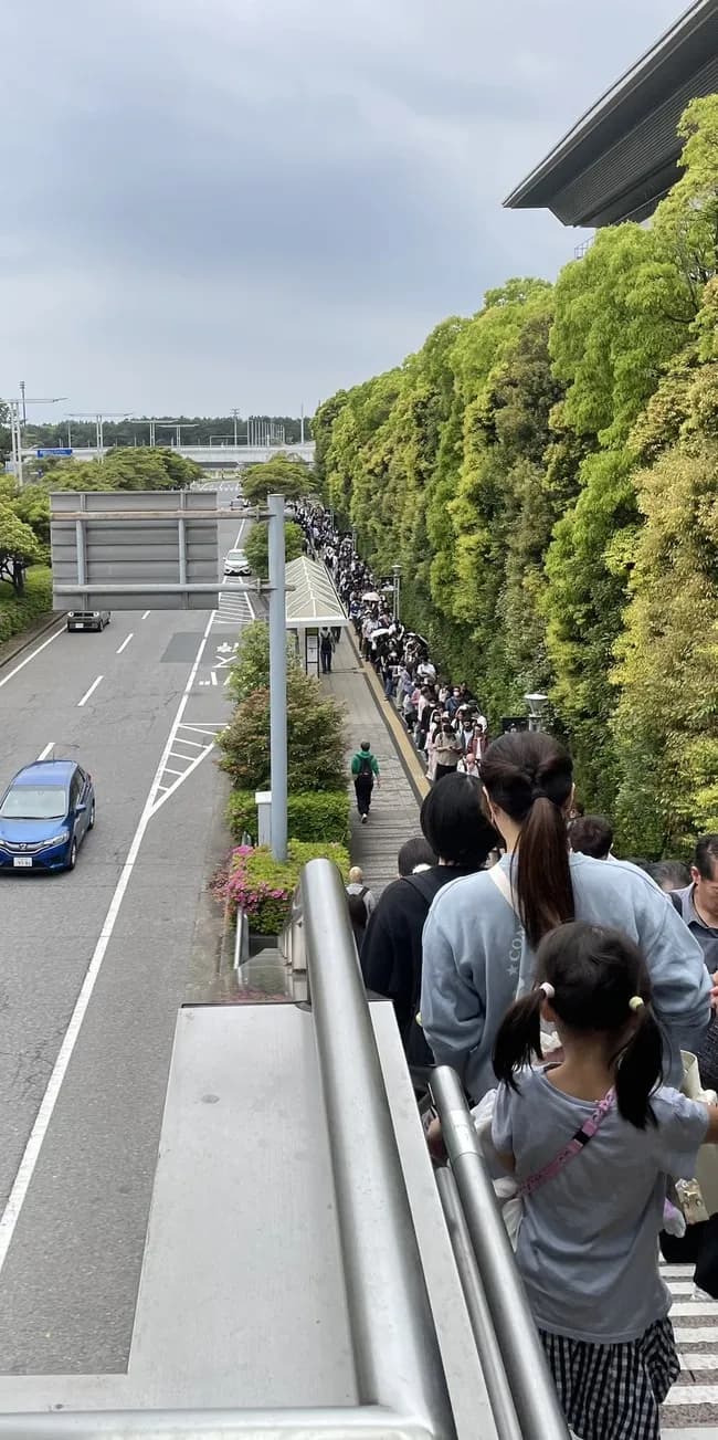 【画像】本日のAKB48握手会が大行列wwww