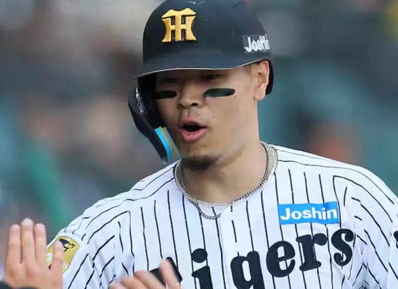 佐藤輝明さん、40本打った去年のペースに追いつく