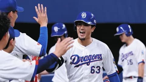 【中日】板山祐太郎、いま竜打線で最も”乗っている”男が古巣相手に勝負強さ全開!!