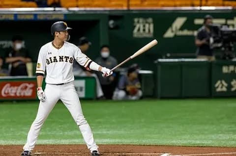 【gif】シルエットでどのプロ野球選手か当ててみようクイズ!