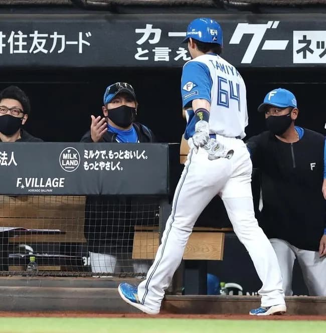 新庄剛志、監督通算299勝299敗で本日の試合を迎えてしまうwwwwww