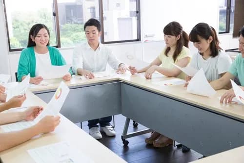 【謎】「コミュ力」さん、「学力」と同じくらい大事なのに鍛える人が少なすぎるwwwwwwwwww