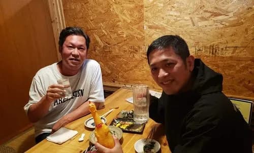 【悲報】ワイ(33)、20歳の女さんとサシ飲みに行ってしまうwwwwwwwwww