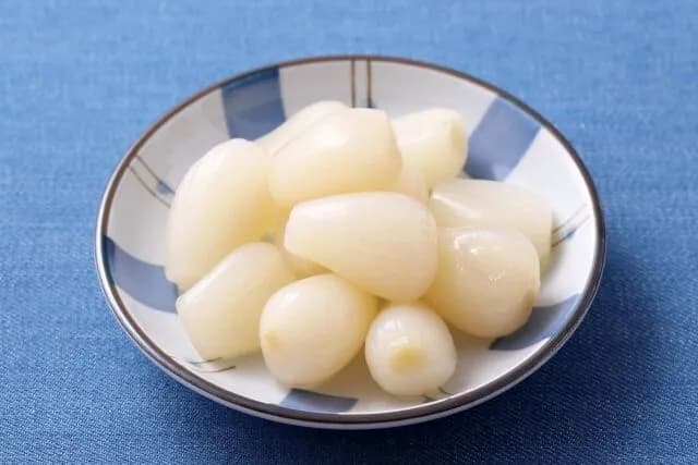 【悲報】「らっきょう」の使い道、カレーくらいしかない