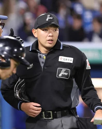 バット直撃で頭部負傷から1か月半 川上拓斗審判員の容体を家族が明かす意識回復せずも「まばたきで反応」「腕を動かす」