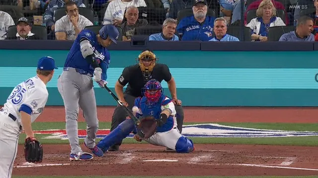 大谷、2試合連続ホームラン　インローのボール球をバックスクリーンへ