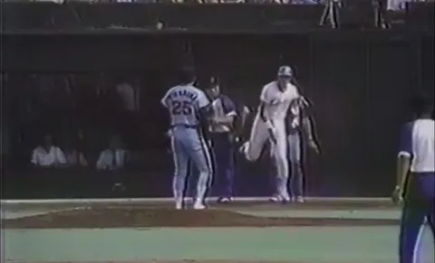 【動画】昭和プロやきうの乱闘、レベチｗｗｗｗｗｗｗｗｗｗｗｗｗｗｗｗｗｗｗｗｗｗｗｗ