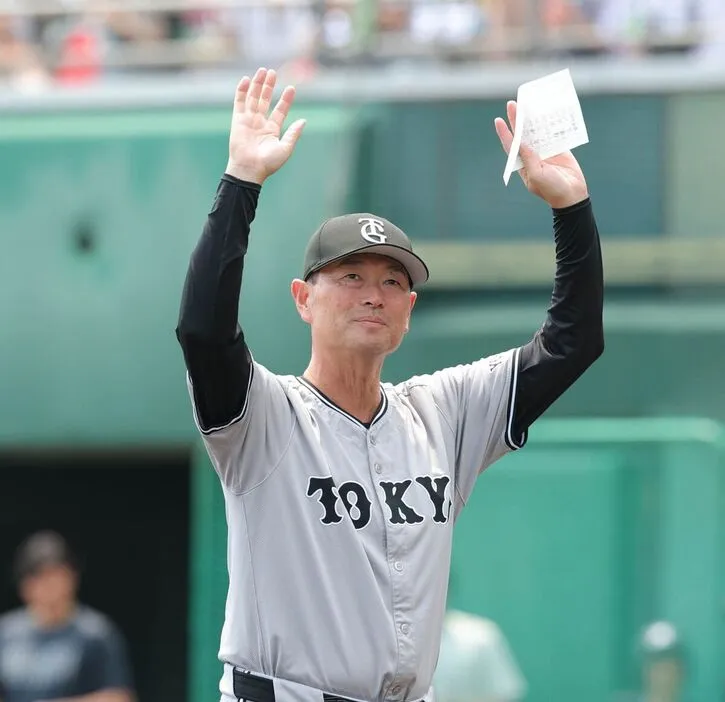 巨人2軍・イースタンで優勝！桑田監督 宙に舞う